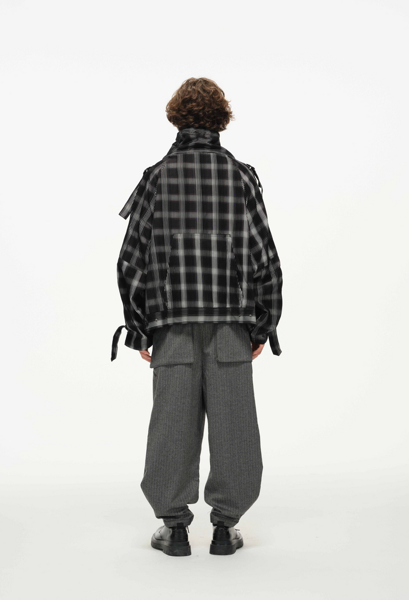 Distorted Plaid Half-Zip Pullover – Black & White, Boxy Fit