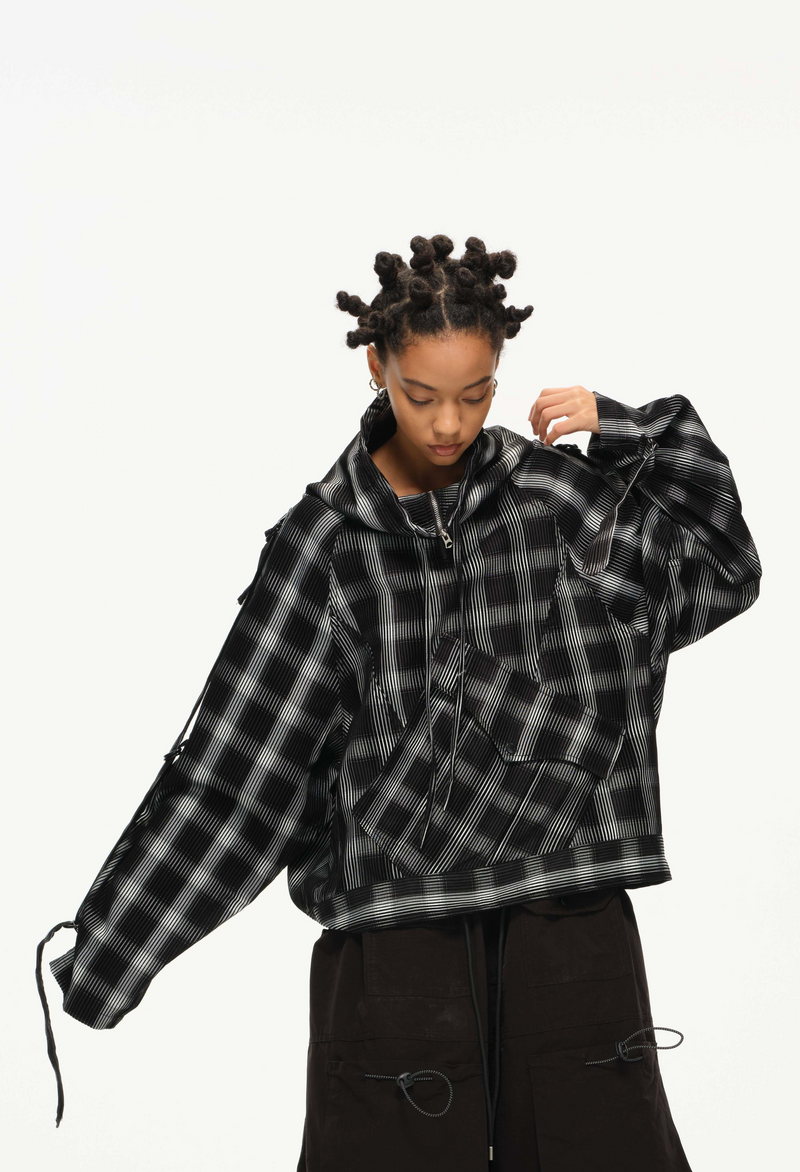 Distorted Plaid Half-Zip Pullover – Black & White, Boxy Fit