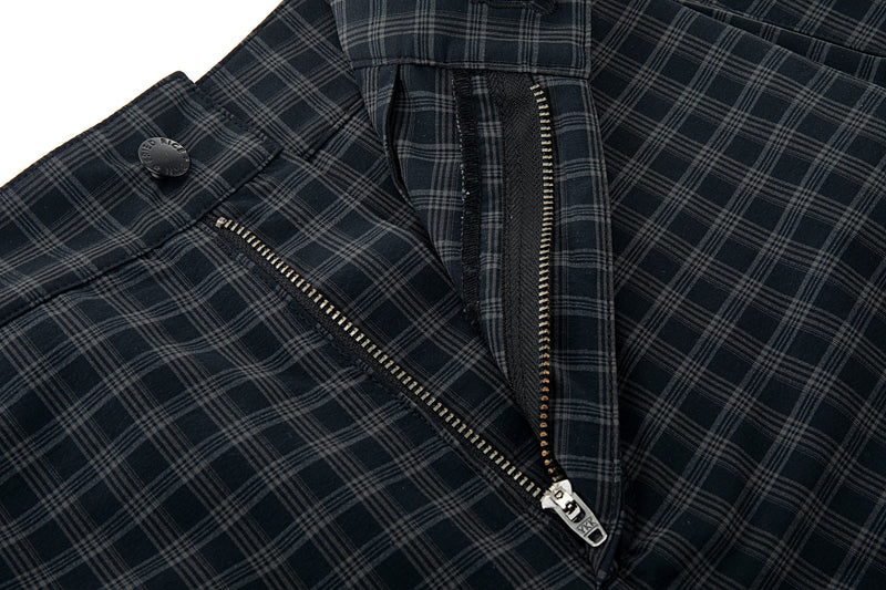 Check Pattern Cargo Shorts – Black Grid, Relaxed Fit