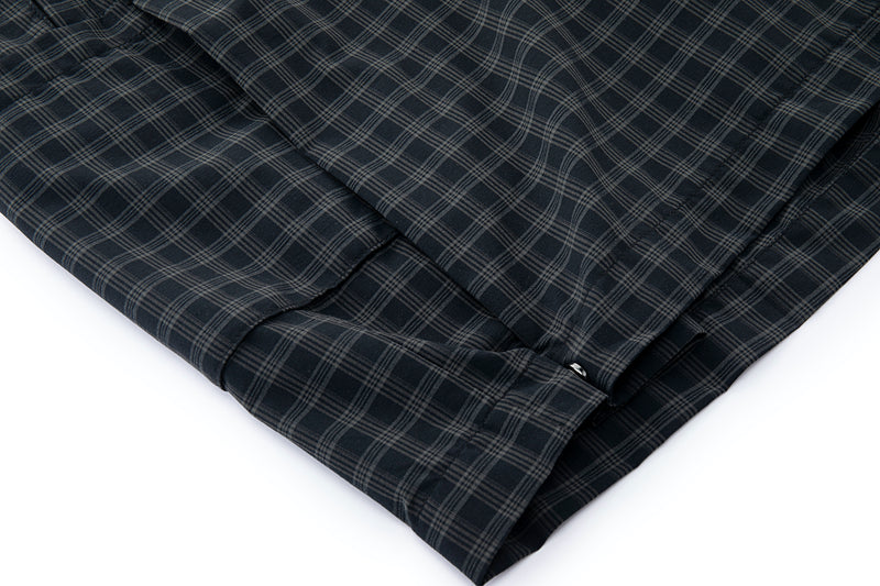 Check Pattern Cargo Shorts – Black Grid, Relaxed Fit